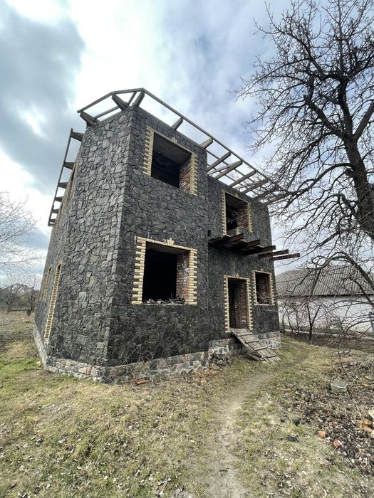 Продам будинок в центрі Золотоноші