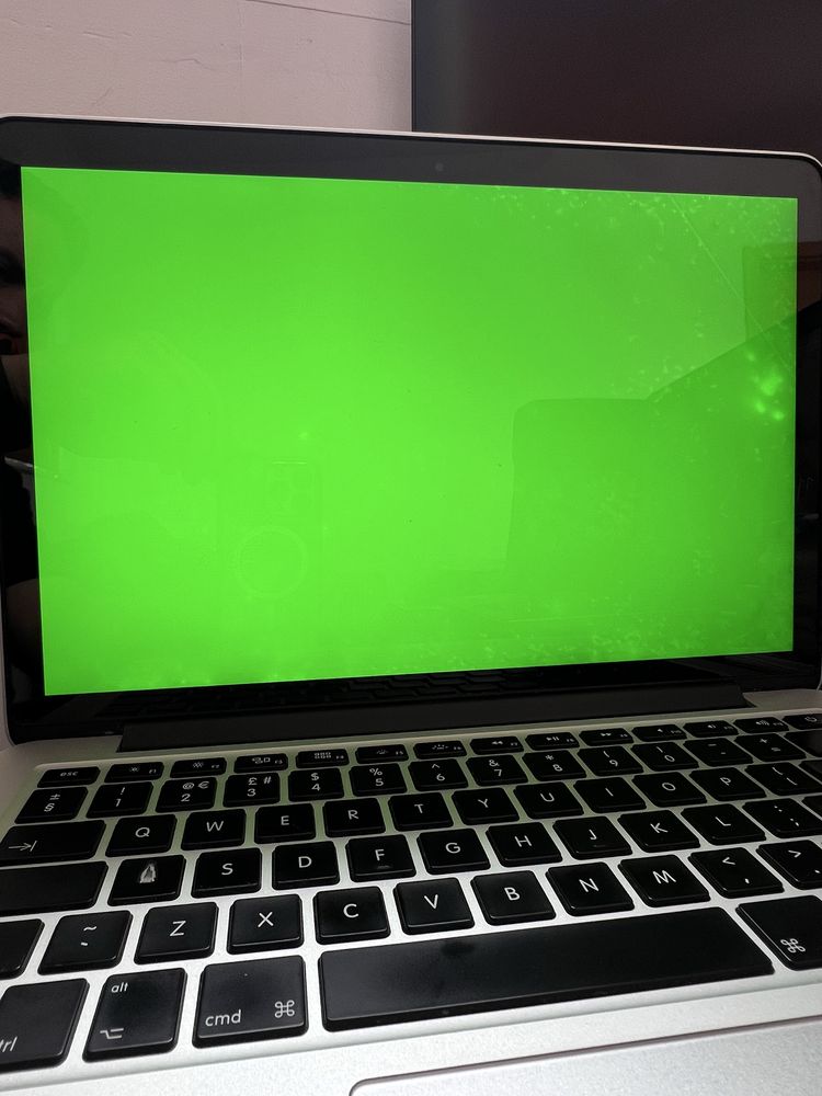 Apple MacBook Pro 13” 2015r 16Gb Ram i5 Intel