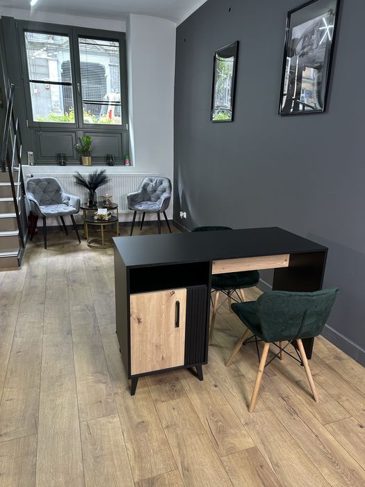 stanowisko manicure do stylizacji paznokci, pedi