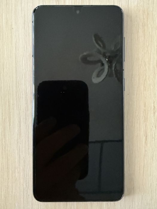Продам телефон Samsung S21 256Gb