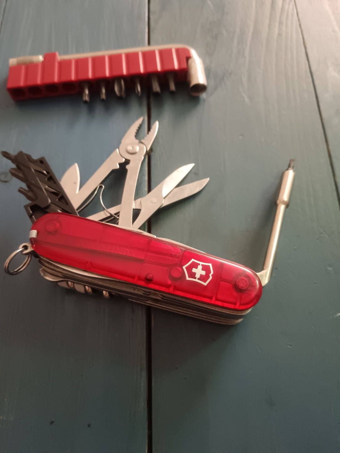 Victorinox Cyber Tool L