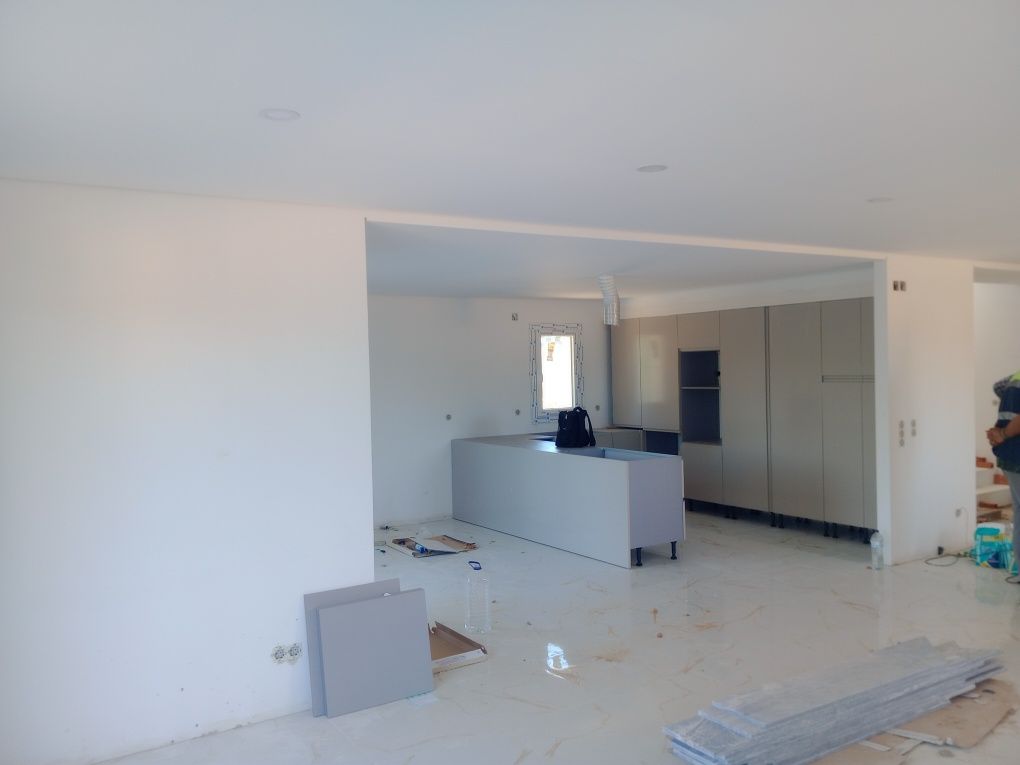 Fantásticas Moradia Isolada T4 (4 suites) no Pinhal do General 700mil