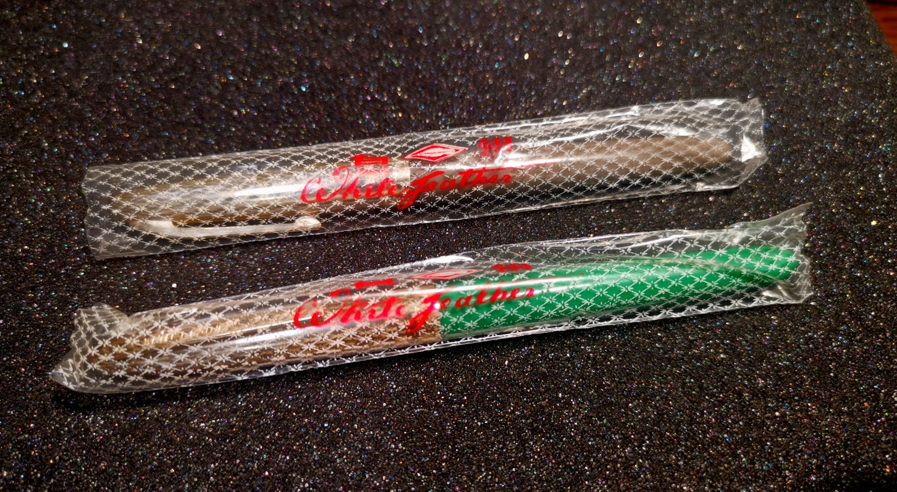 Chińskie pióro White Feather na tłoczek z irydową stalówką