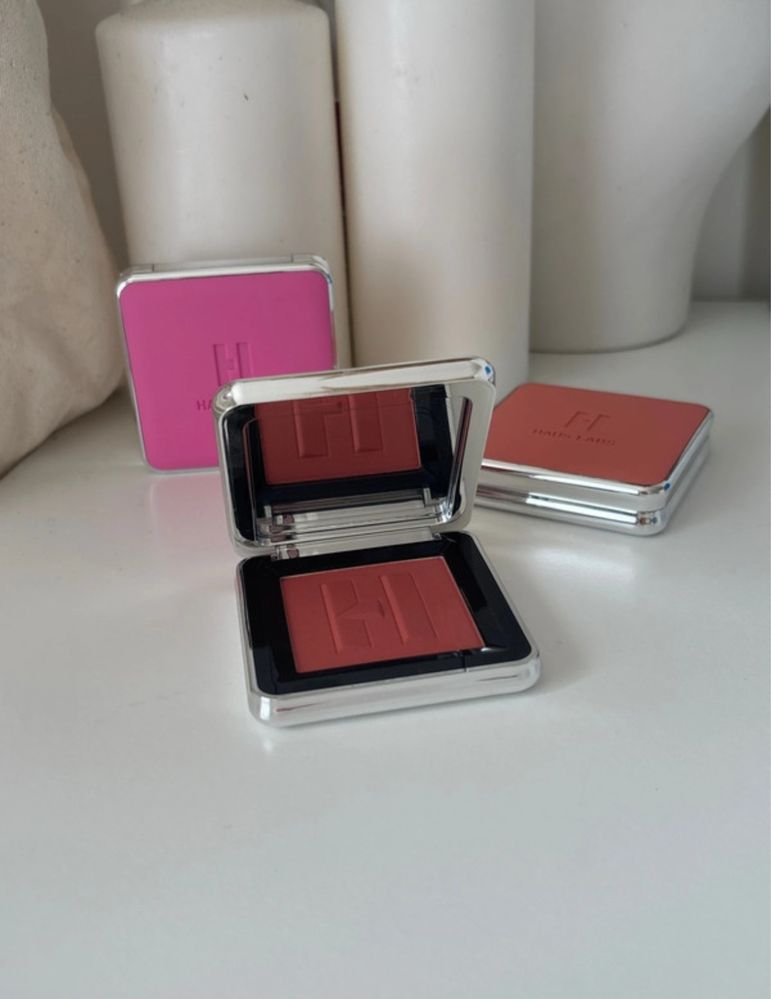 haus labs blush „french rosette” róż