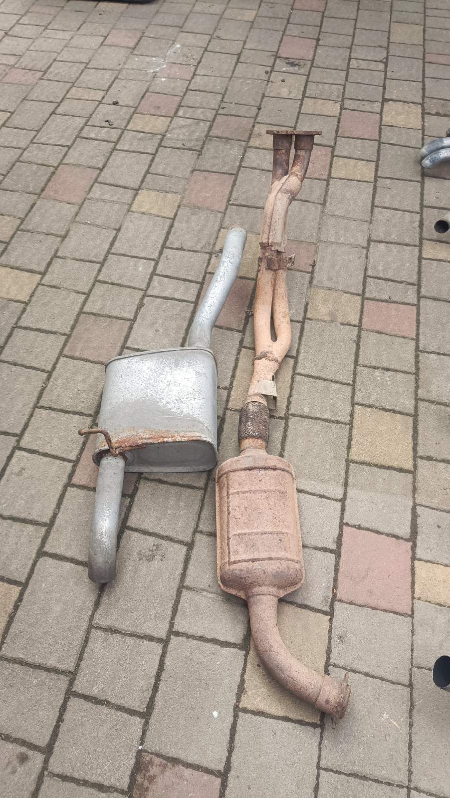 Вихлопні до різних авто