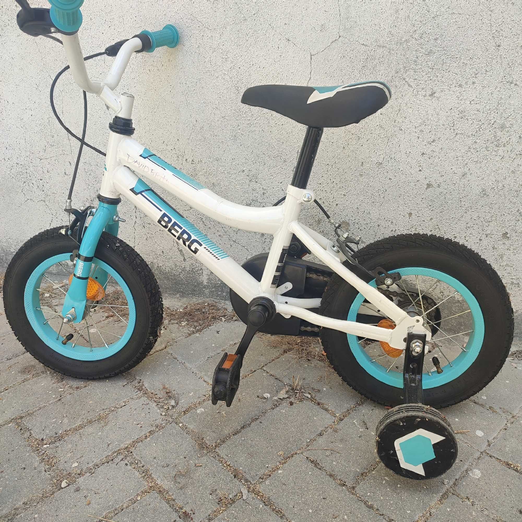 Bicicleta criança BERG (roda 12)