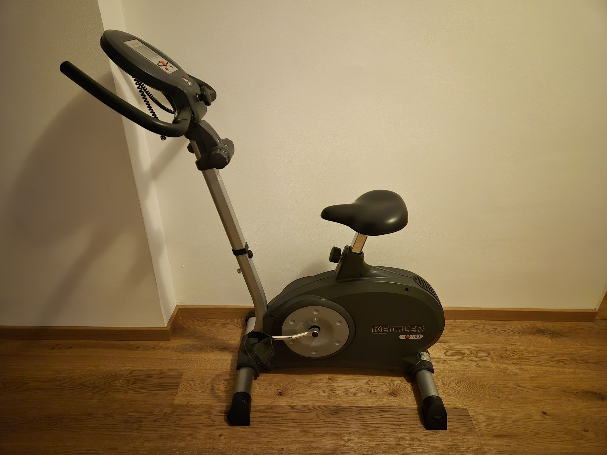 Rower treningowy magnetyczny KETTLER CORSA