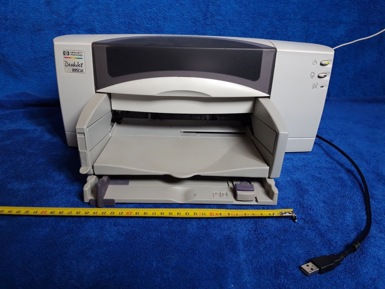 Цветной принтер HP DeskJet 895Cxi