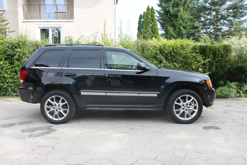 Jeep Grand Cherokee Jeep Grand Cherokee WK 5.7 Hemi Quadra-Drive II Limited K&N Garażowany