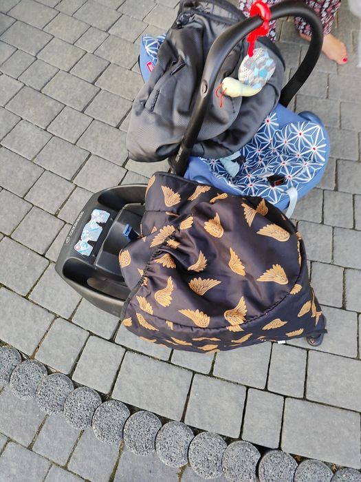 Baza + fotelik/ nosidełko Maxi Cosi