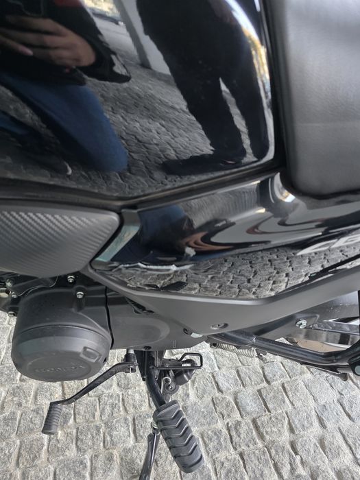 HONDA CB125F  4500km