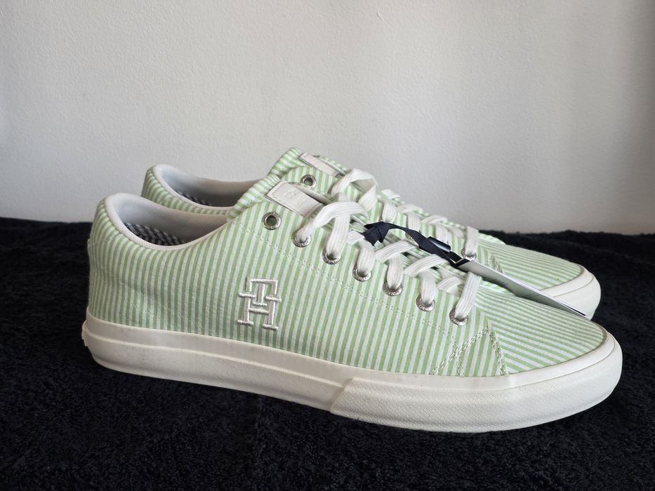 Tommy Hilfiger buty sportowe rozmiar 44