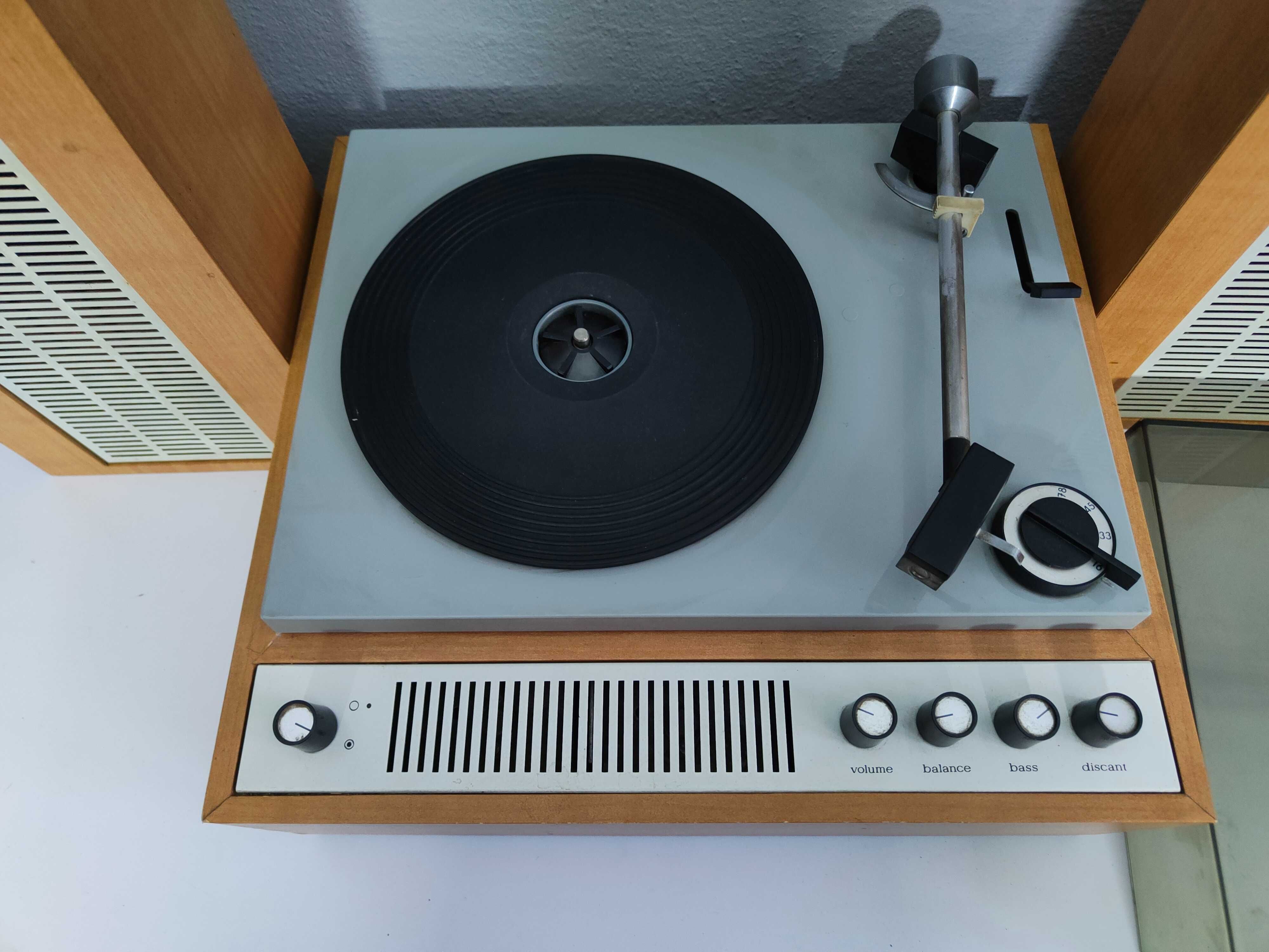 Gramofon RFT Ziphona PERFEKT 506 vintage