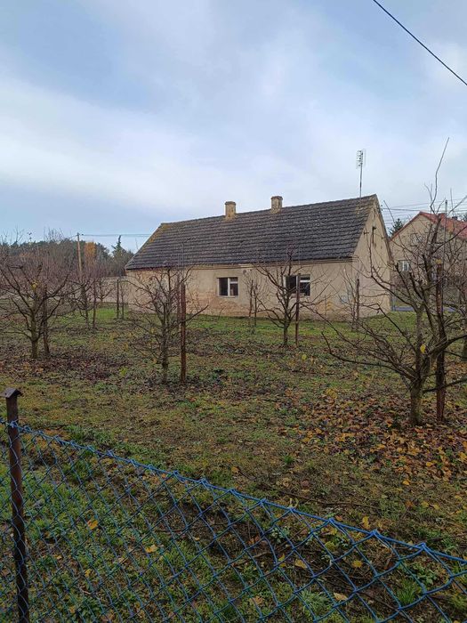 Nieruchomość z potencjałem w Starym Strączu (gm. Sława) działka 0,19ha