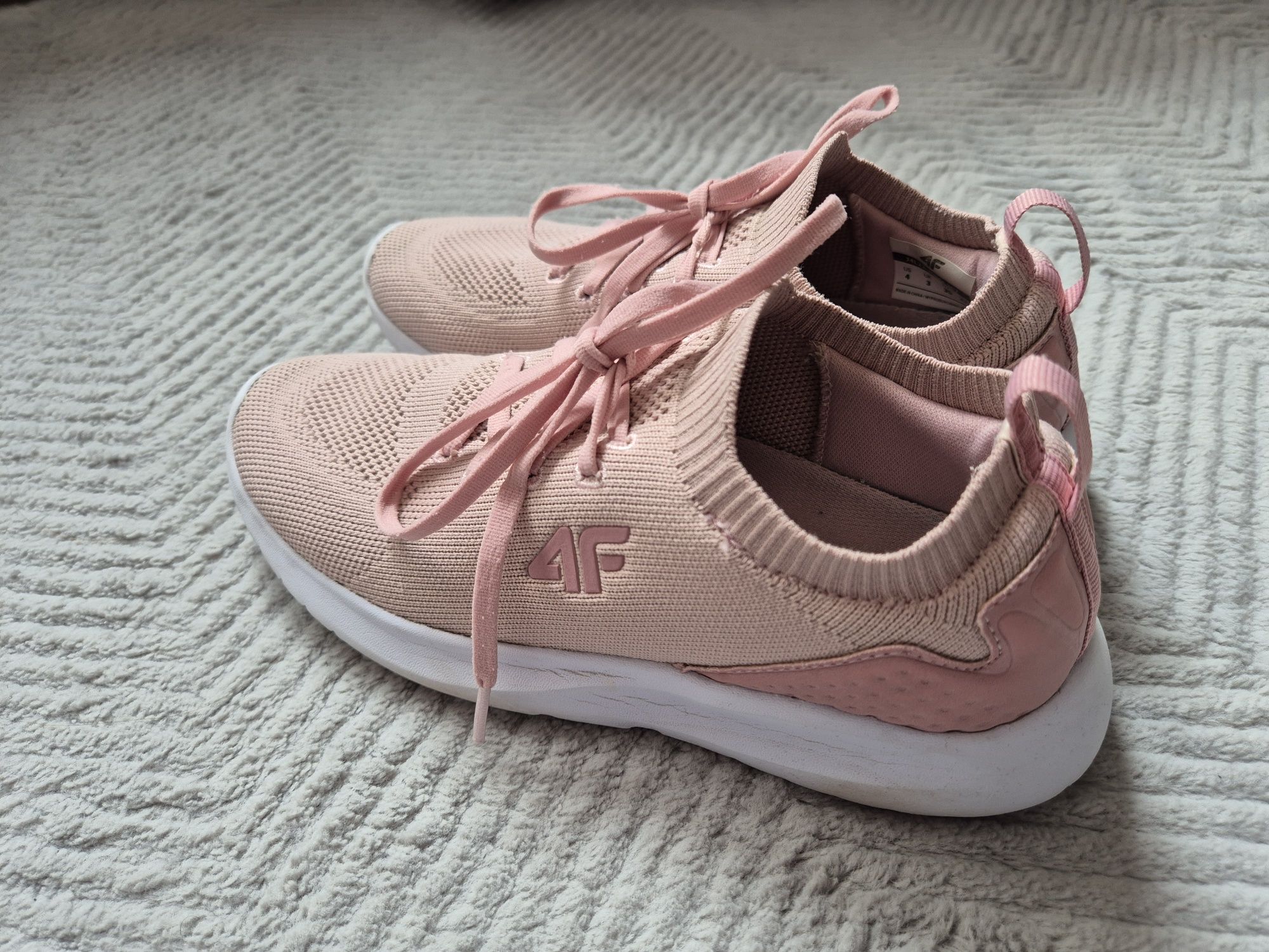 Sneakersy siatkowe 4f, rozmiar 35
