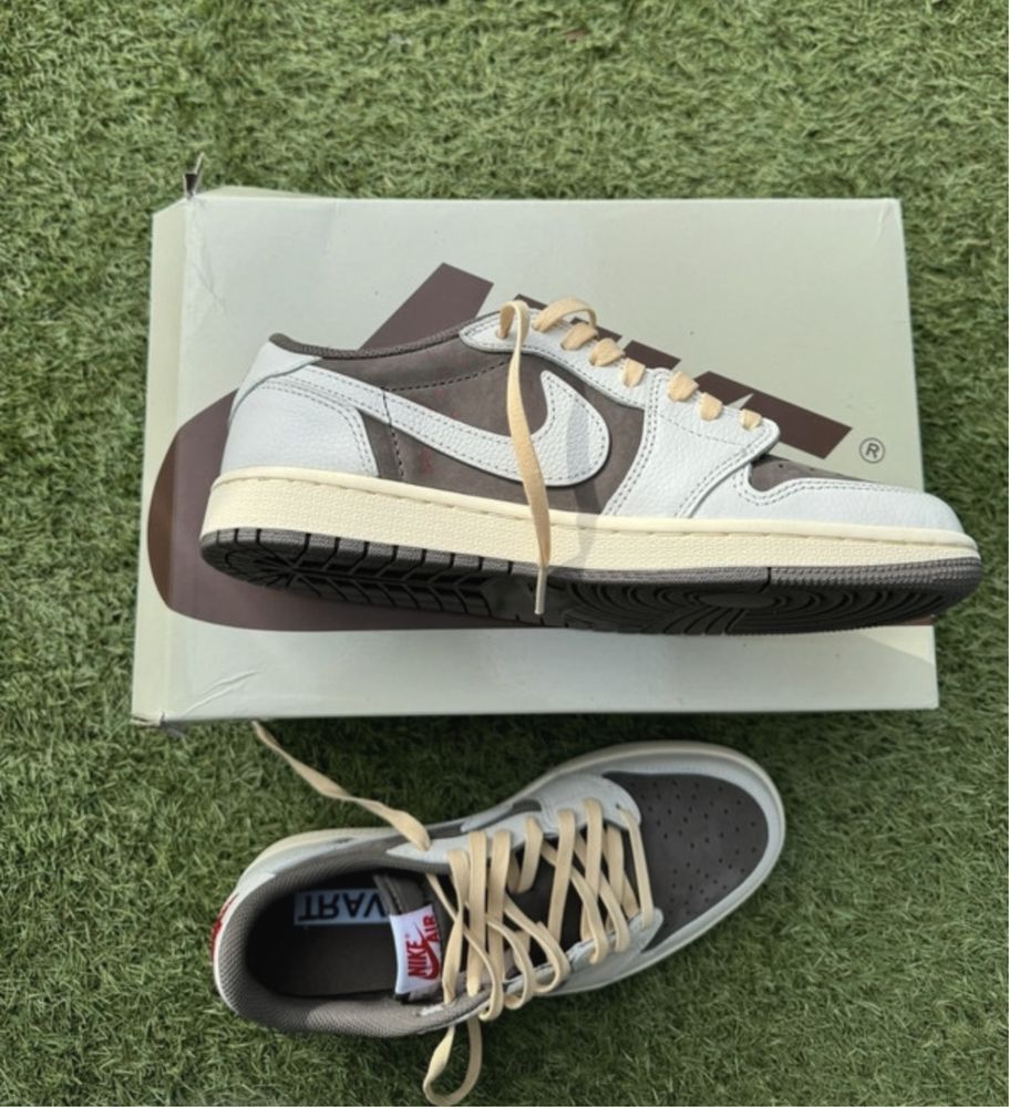 Air Jordan 1 Low Travis Scott OG “Reverse Mocha” - Novas