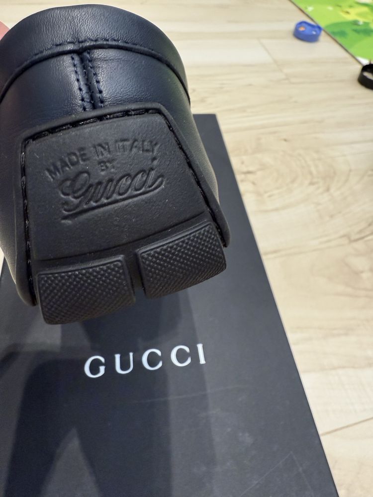 Мокасини, Gucci