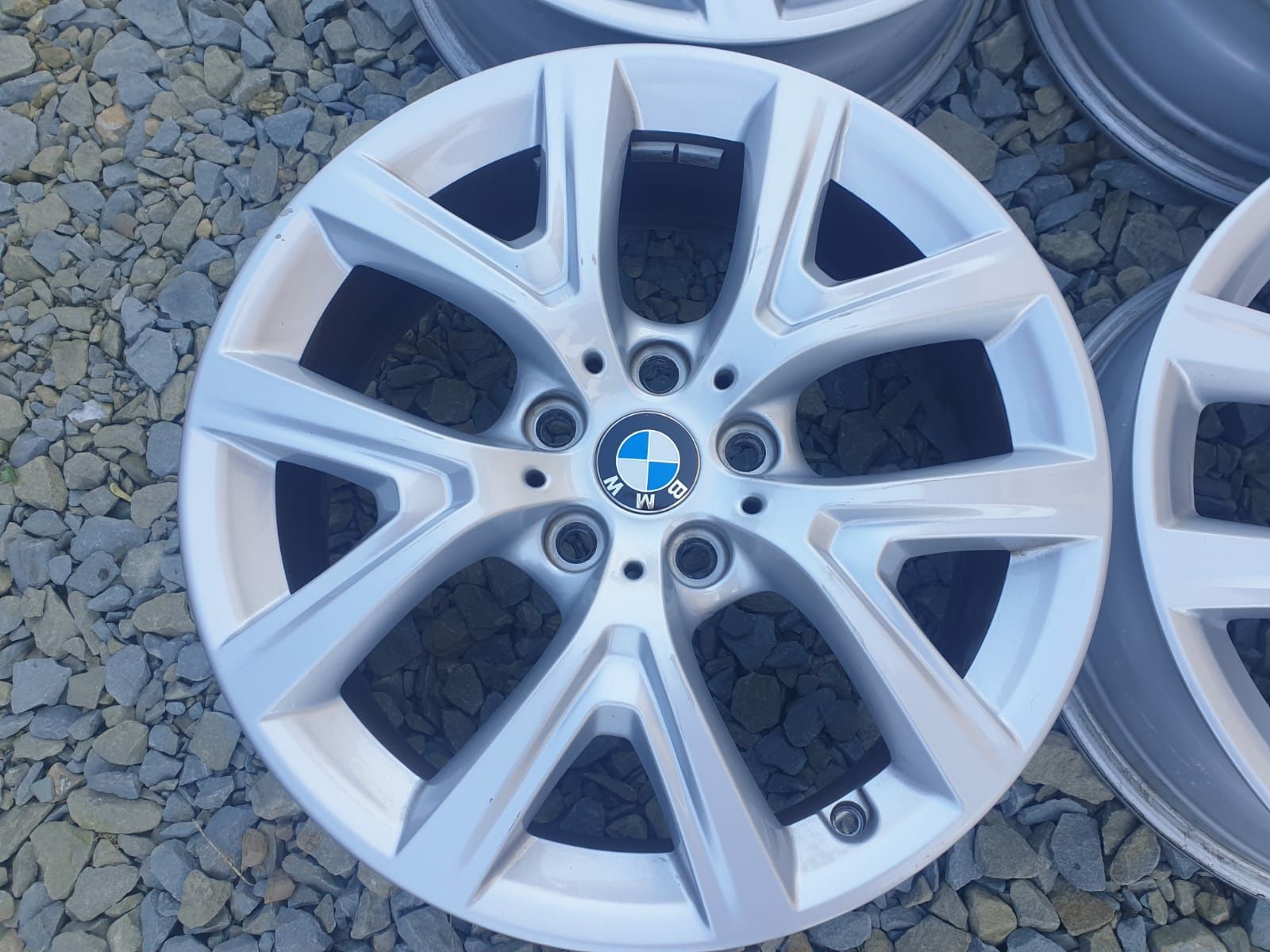 Felgi BMW 17" 5x112 X1 F48 X2 F39 F45 F40 Audi A4 B8 A5 Mercedes