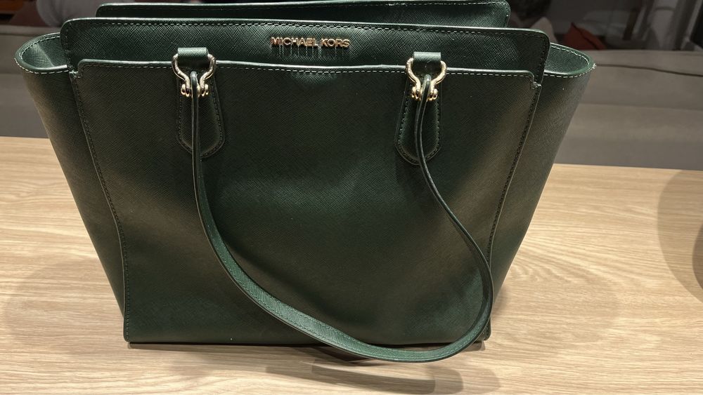 Torebka skórzana Michael Kors zielona