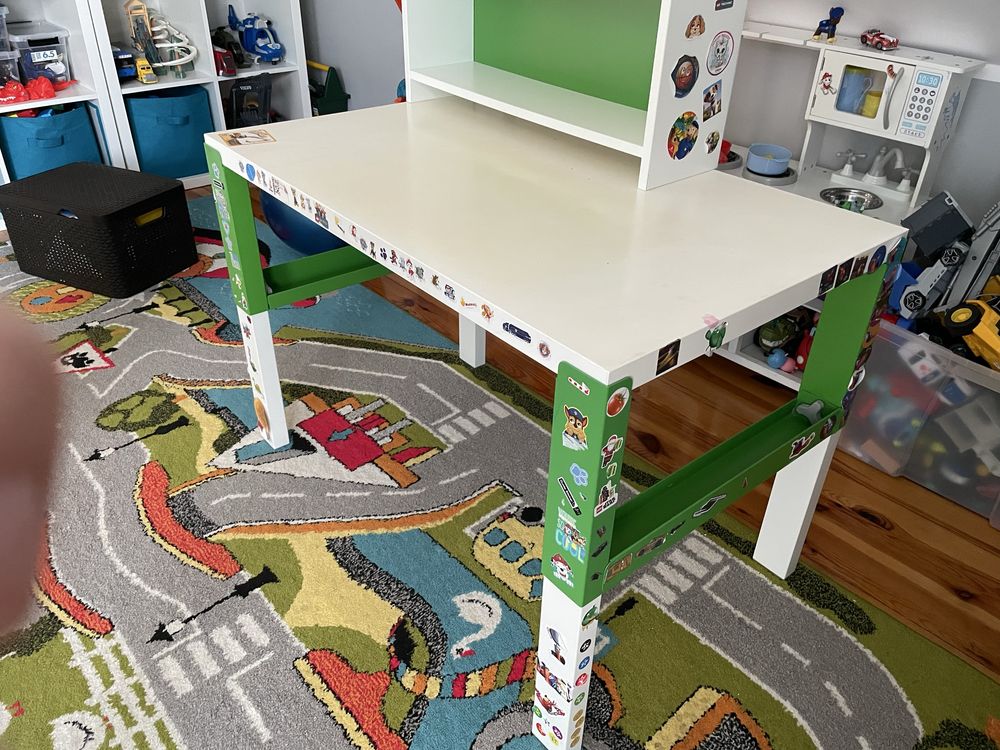 Biurko regulowane Ikea Pahl