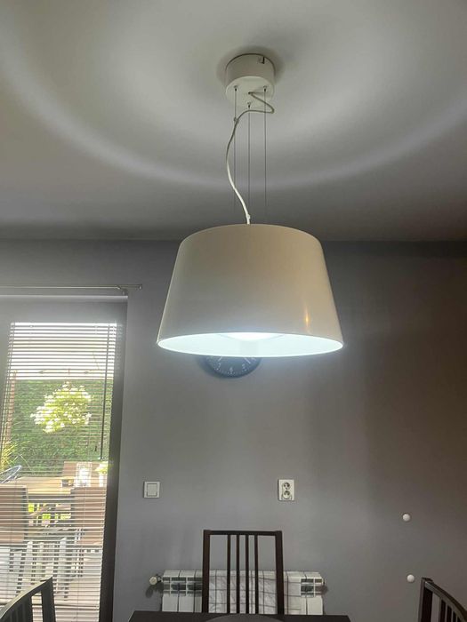 Lampa wisząca do pomieszczenia