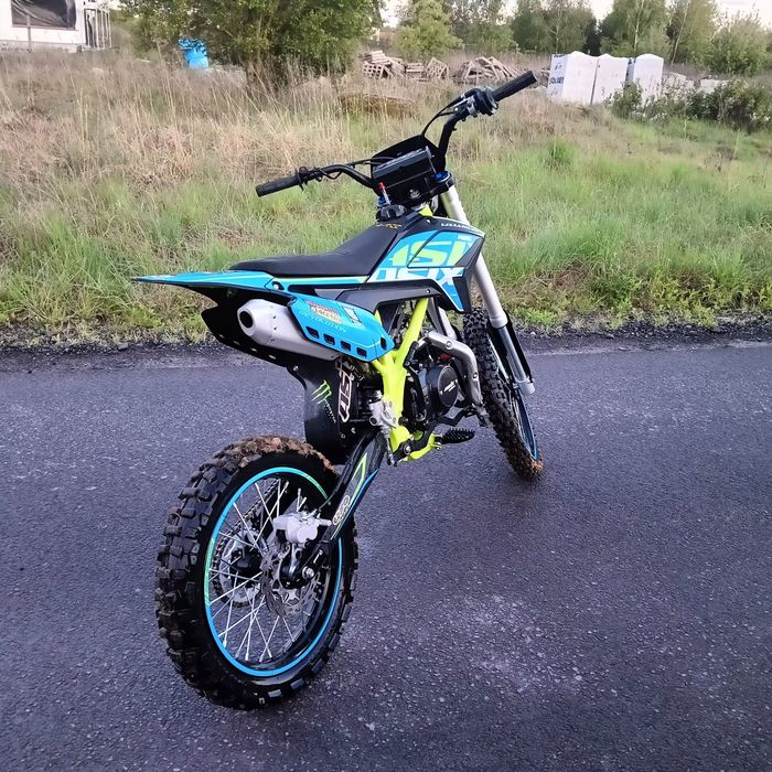 Asix lizard dirtbike 125