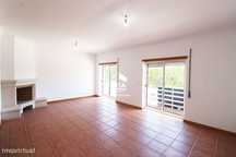 Apartamento T3 perto de Pombal