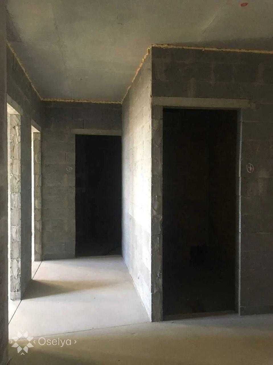 Продаж 2-кім квартири 76м² в ЖК Варшавський плюс