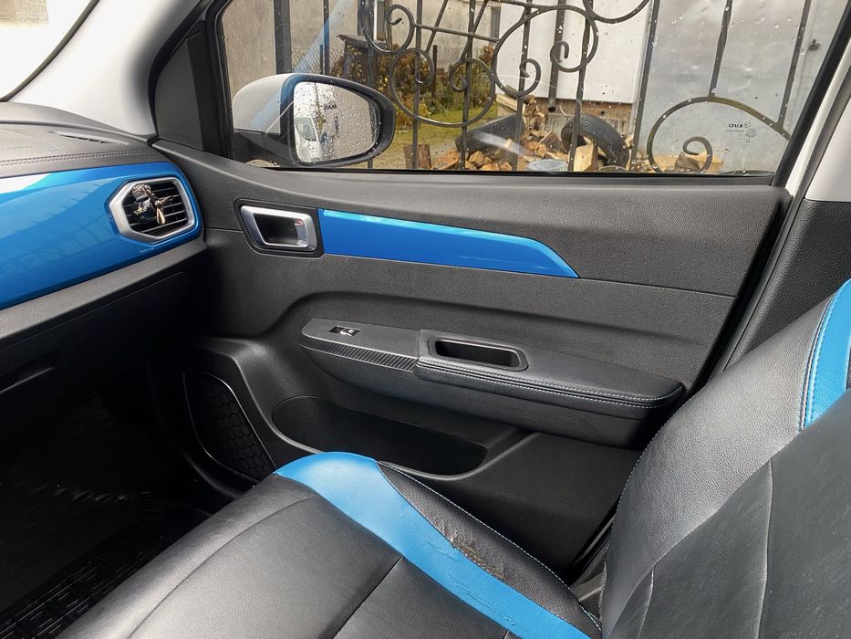 Baic ec3; електрокар; сімейний; для міста;