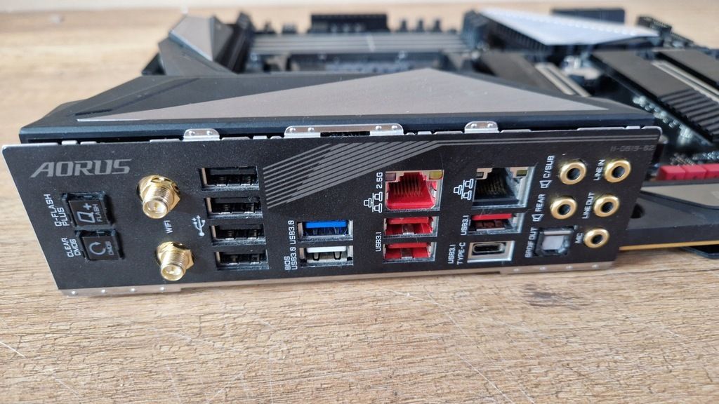 Płyta główna Gigabyte X570 AORUS MASTER WIFI AM4 DDR4 box gwarancja