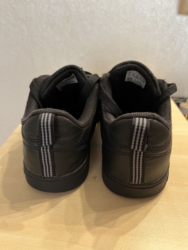 Кеди adidas розмір us4