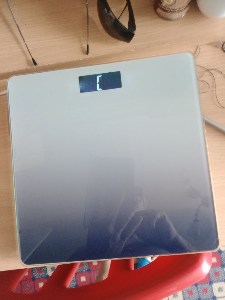 Elektroniczna waga łazienkowa