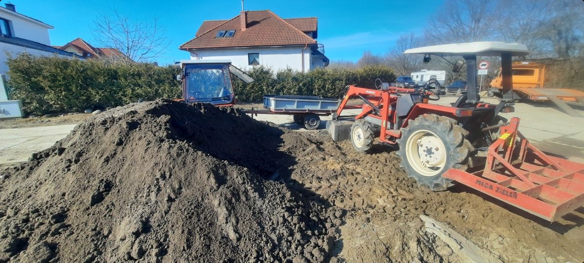 Zakładanie trawników trawnika   glebogryzarka separacyjna równanie ter