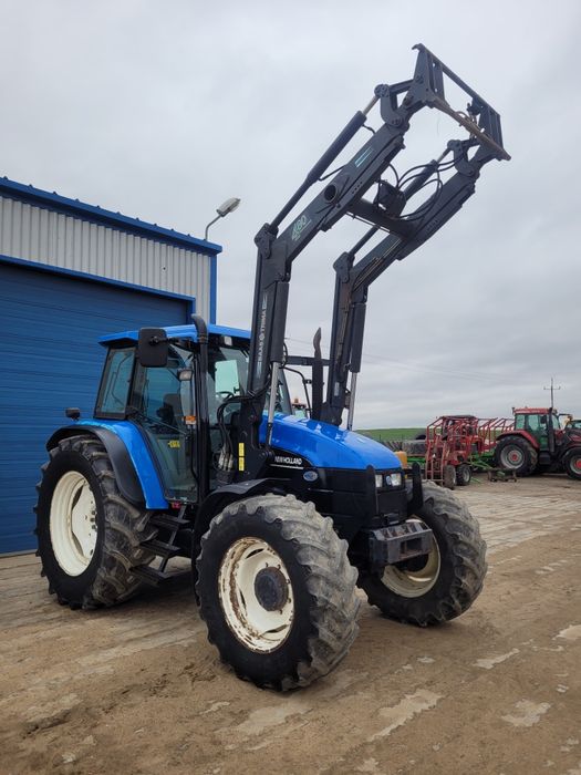 New Holland TS 115 6 cyl. TURBO Tur ładowacz czołowy stan BDB nie Case