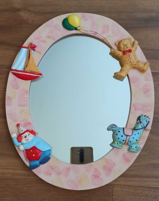 Conjunto espelho + moldura quarto de criança