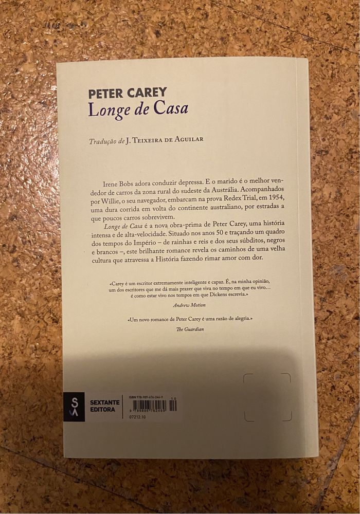 Peter Carey - Longe de cada