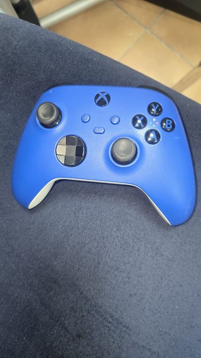 Pad xbox one niebieski