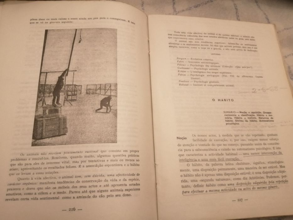 Livro antigo de Filosofia (1968)