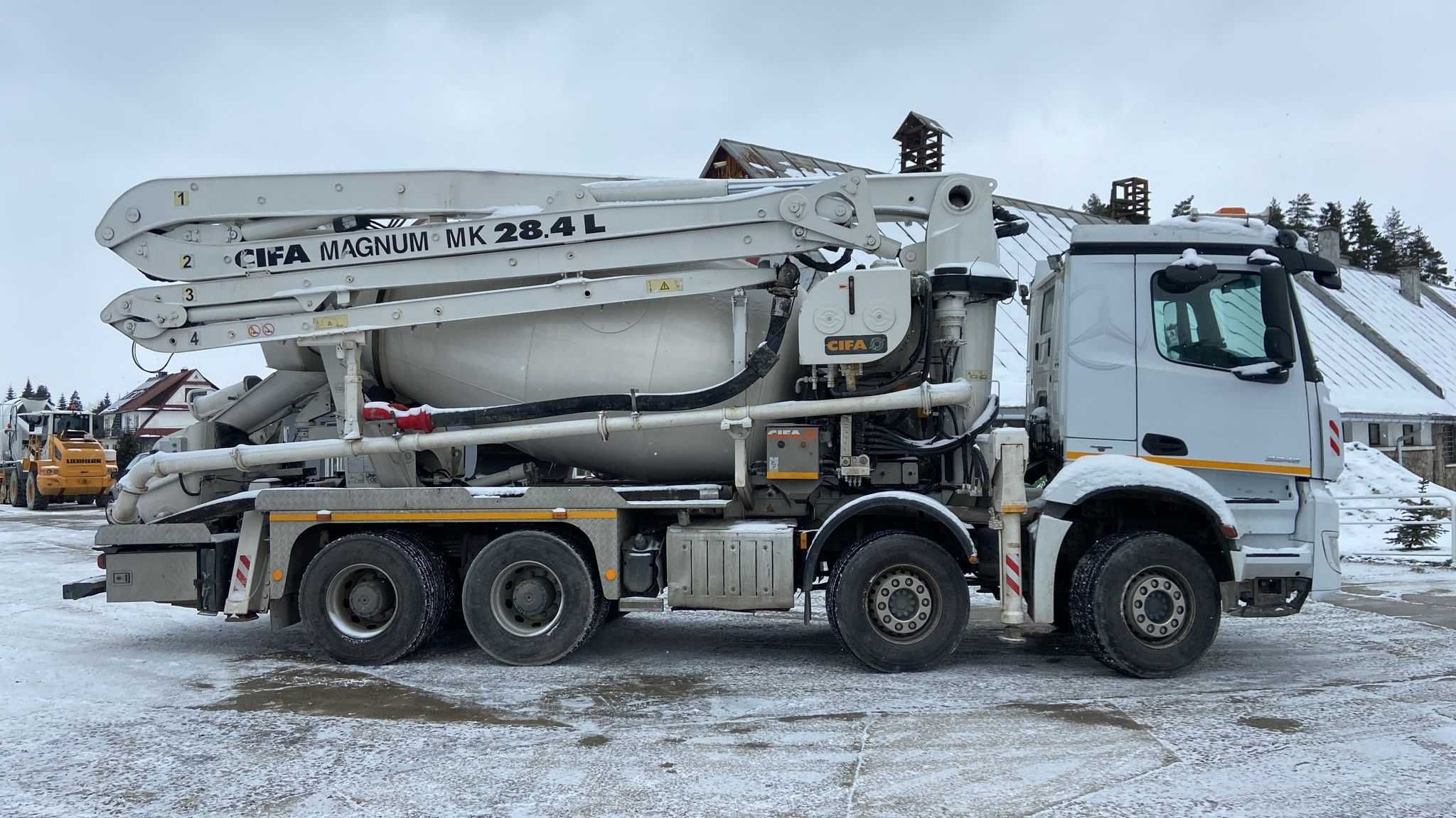 Pompogruszka Mercedes Arocs 3245 Cifa MK28.4L automat