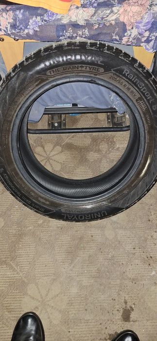 Резина Uniroyal R16 205/55 4шт.
