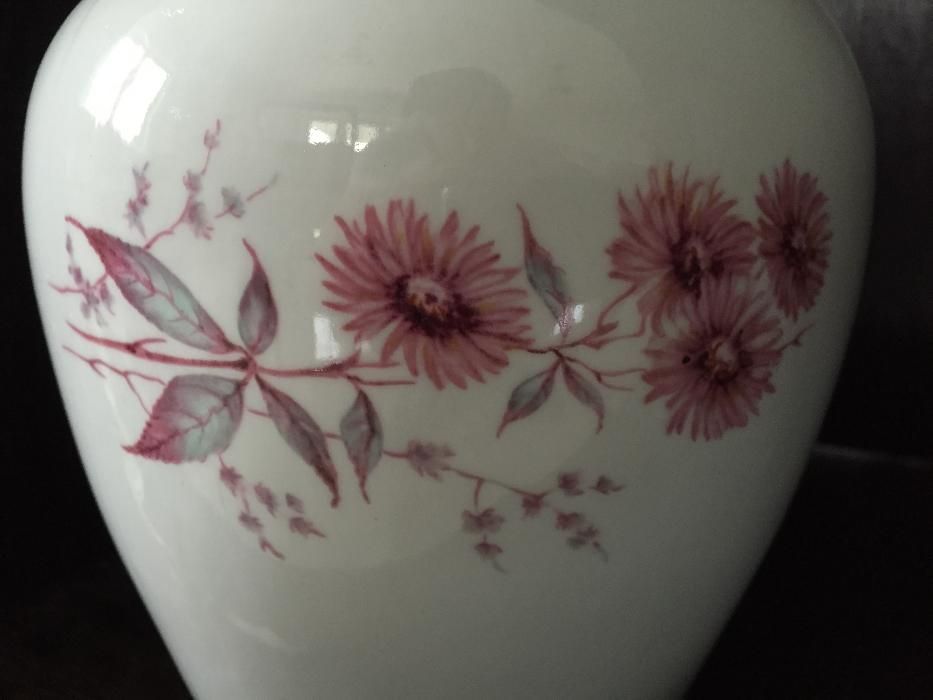 Porcelanowy wazon kwiaty stara porcelana Chodzież