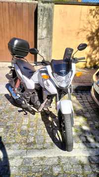 Honda CBF125 Semi Nova