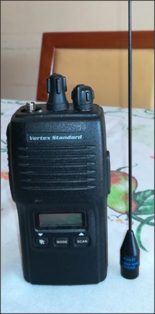 vertx standard vx 146 uhf