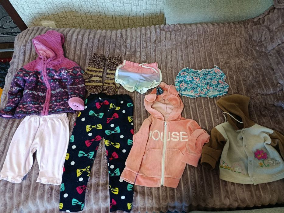 Отдам вещи на девочку 1.5 года