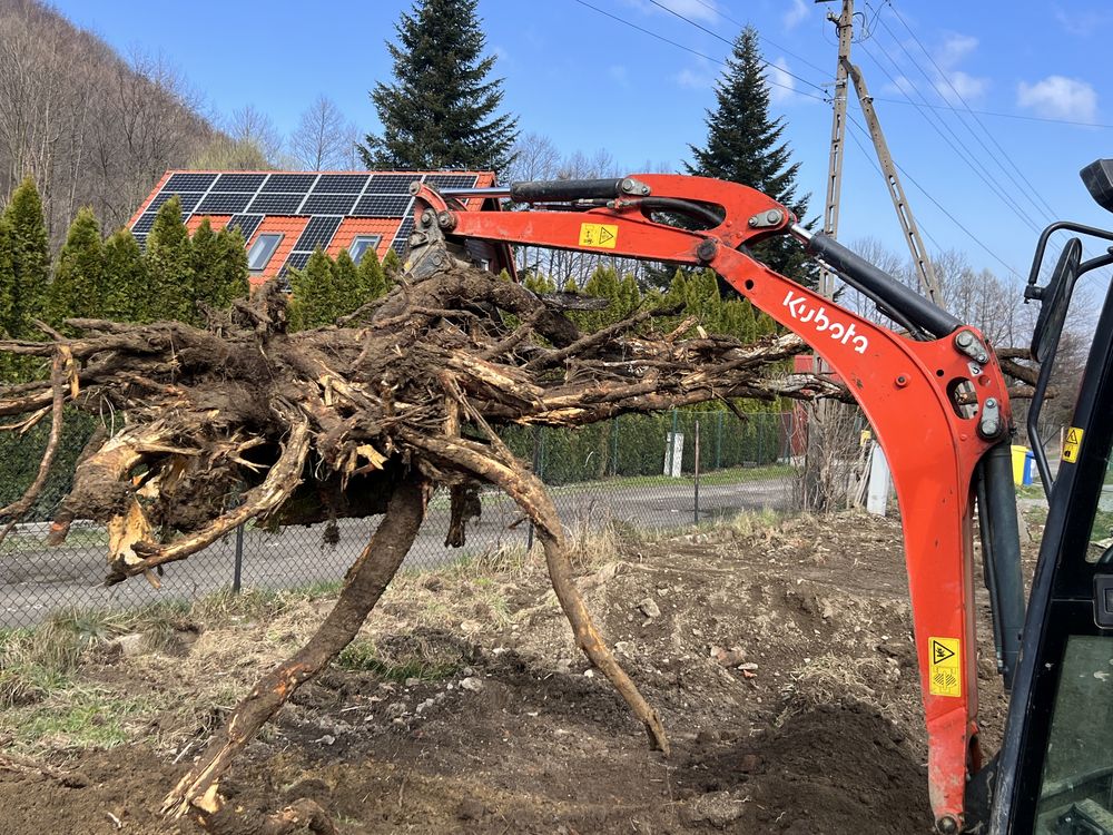 Usługi Minikoparka instalacje CO,WOD,KAN,Drenaże iniekcja