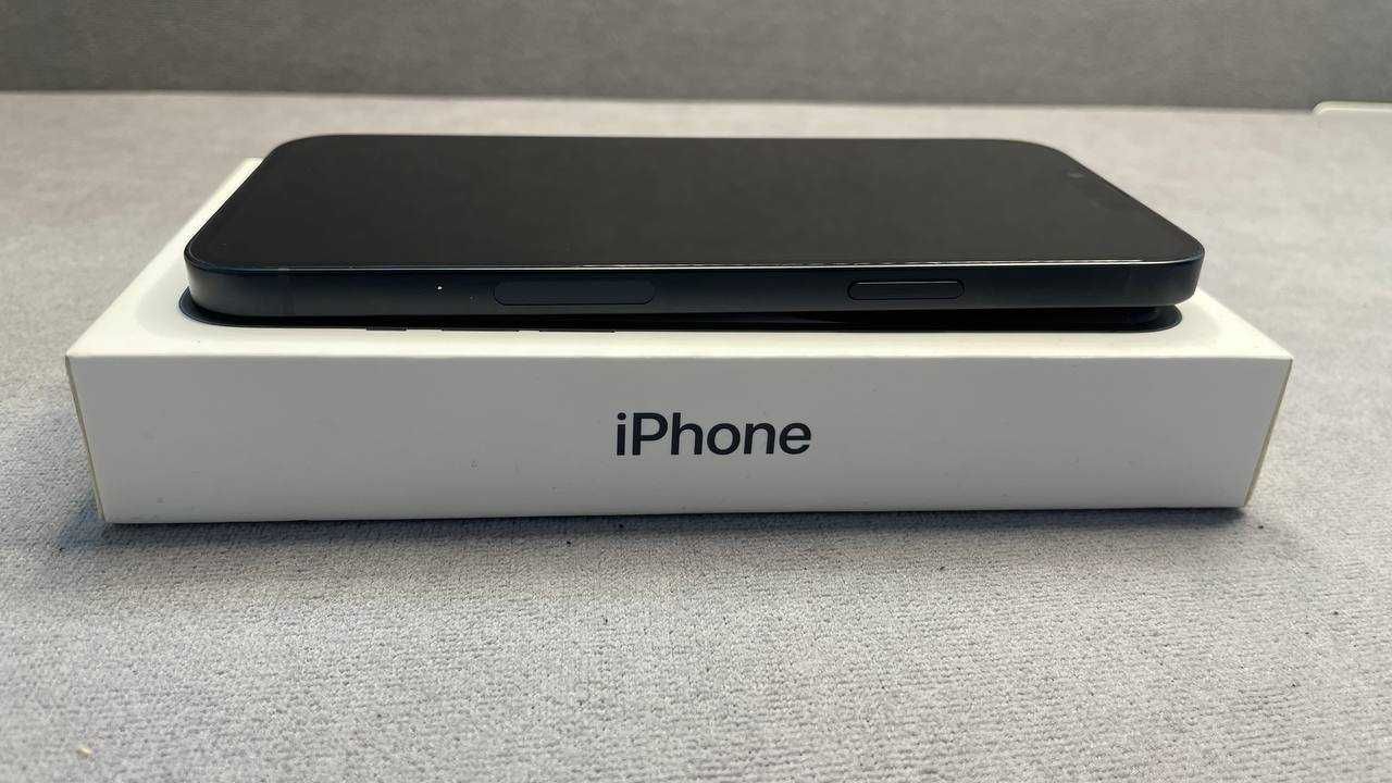 Вітринний Айфон iPhone 14 Plus 512GB Midnight 12 місяців гарантії!