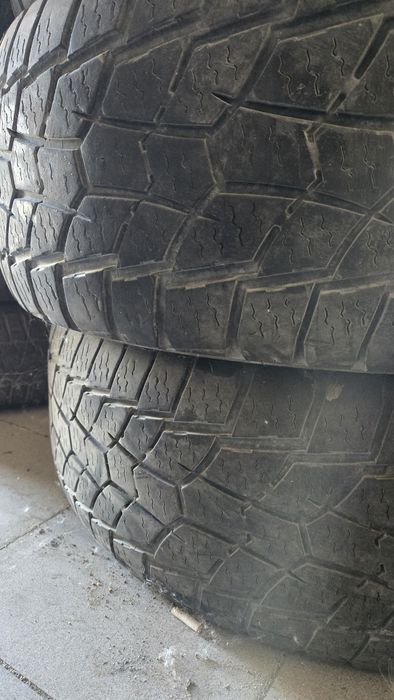 Hercules 285/70 r17