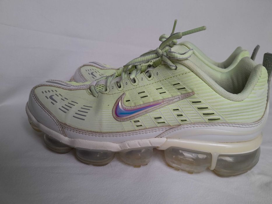 Sprzedam buty Nike Air VaporMax 360 "Barely Volt"