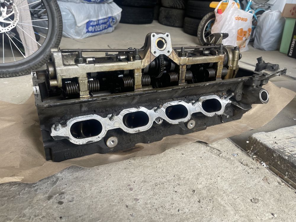 Головка блока цилиндрів ліва ГБЦ N62 4.8L BMW