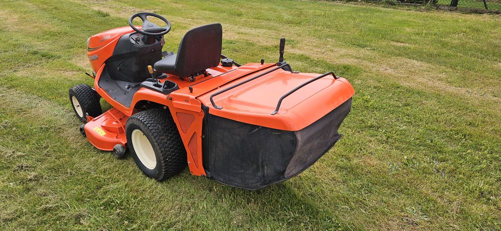 Kosiarka traktorek Kubota GR2120 4x4 diesel